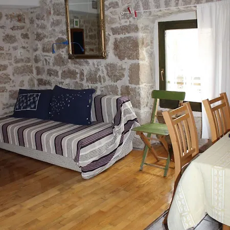 Fischer Fritz 2 Apartment