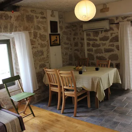 Fischer Fritz 2 Apartment